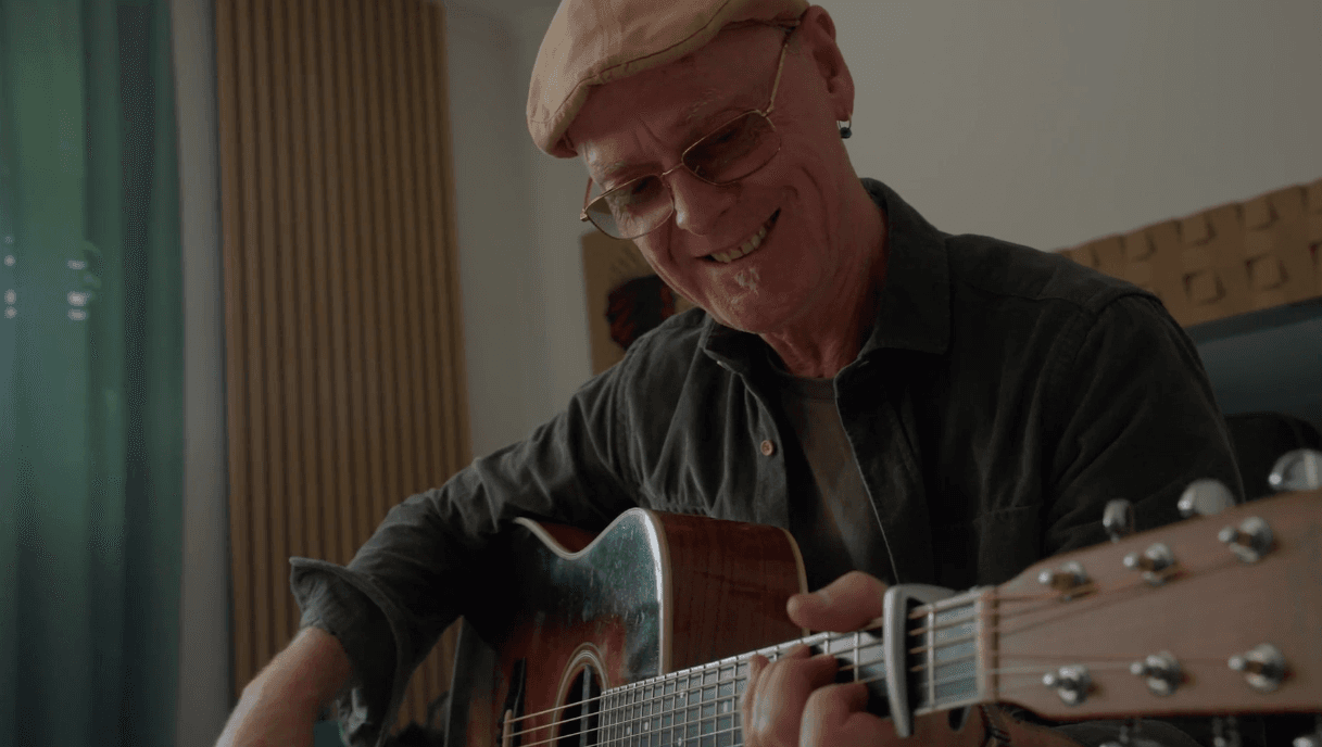 Sungið um hetjur hafsins image