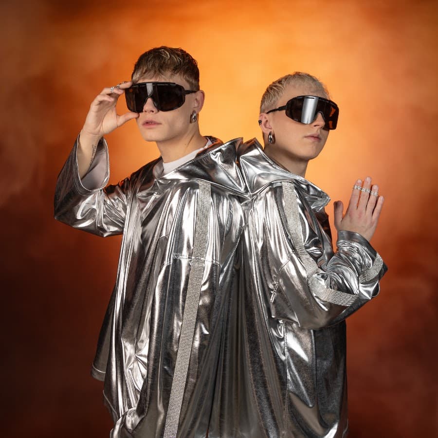 VÆB image